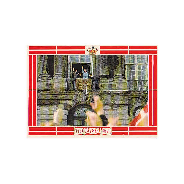 Den Kongelige Familie p Amalienborg. St.677