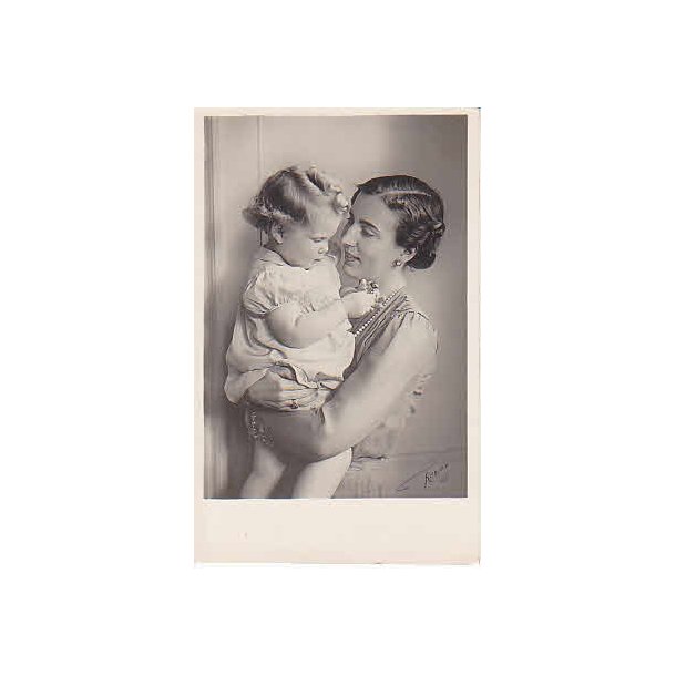 Kronprinsesse Ingrid og Margrethe. C.O.2