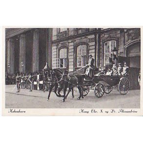 Kong Chr.X og Dr. Alexandrine. J.M.128