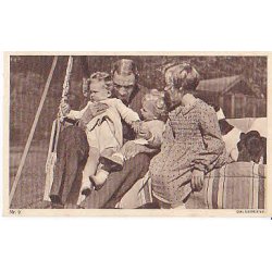 Kong Christian X. med B&oslash;rneb&oslash;rn . C.Aller 9.