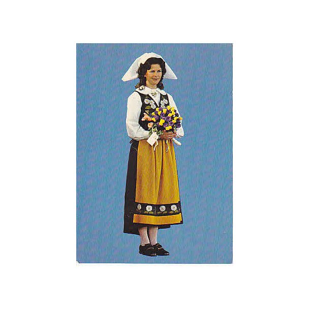 Drottning Silvia i Sverigedragt.