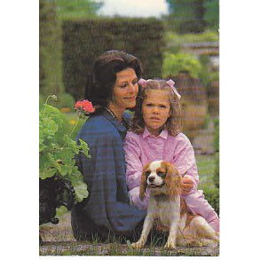 Drottning Silvia med Kronprinsessan Victoria.