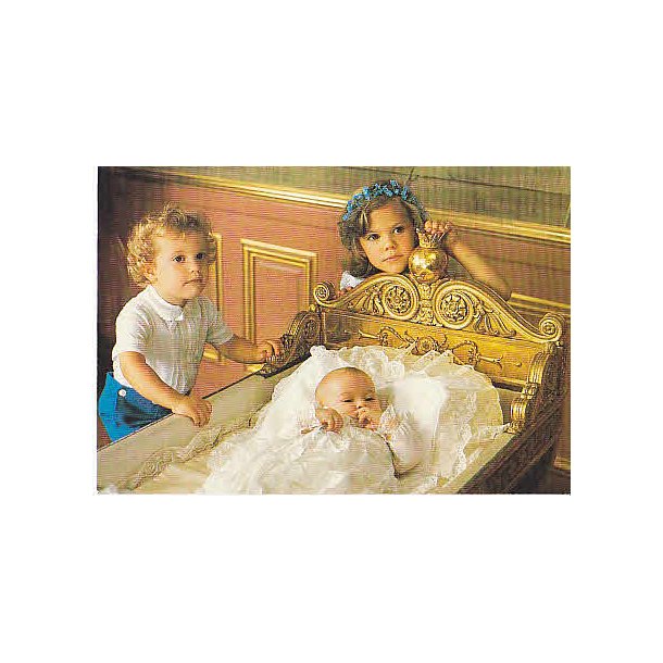 Kronprinsessan Victoria- Carl Philip - Madeleine -
