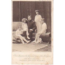 Kong and Queen of Belgians with their Children.
