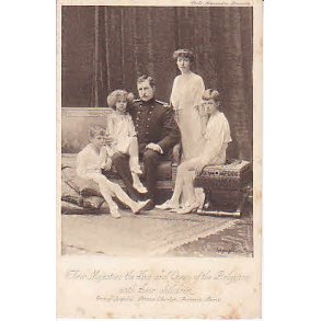 Kong and Queen of Belgians with their Children.