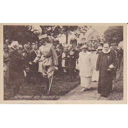 Kongeparret ved Tyrstrup Kirke. I.B.