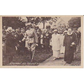 Kongeparret ved Tyrstrup Kirke. I.B.