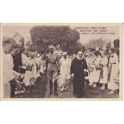 Kongeparret ved Tyrstrup Kirke. I.B.