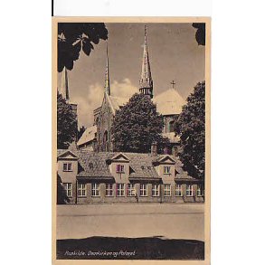 Domkirken og Pal�et St.62