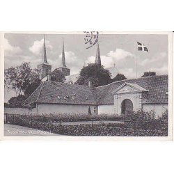 Ved Pal&aelig;et - Roskilde St.38