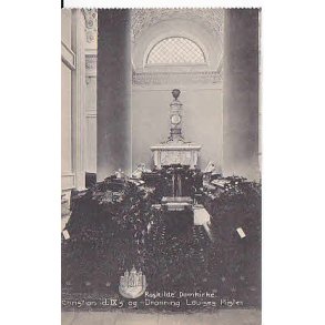 Chr.IXs.og Dr.Louises Kister -  E.F.563