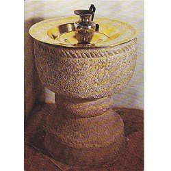 Fjenneslev Kirke - D&oslash;befont -u/n