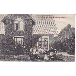 Villa ved Frederiksborg Hjskole K.P. u/n