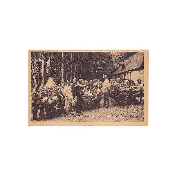 Middag i Lejren ved Frederiksvrk - A.J. 21910