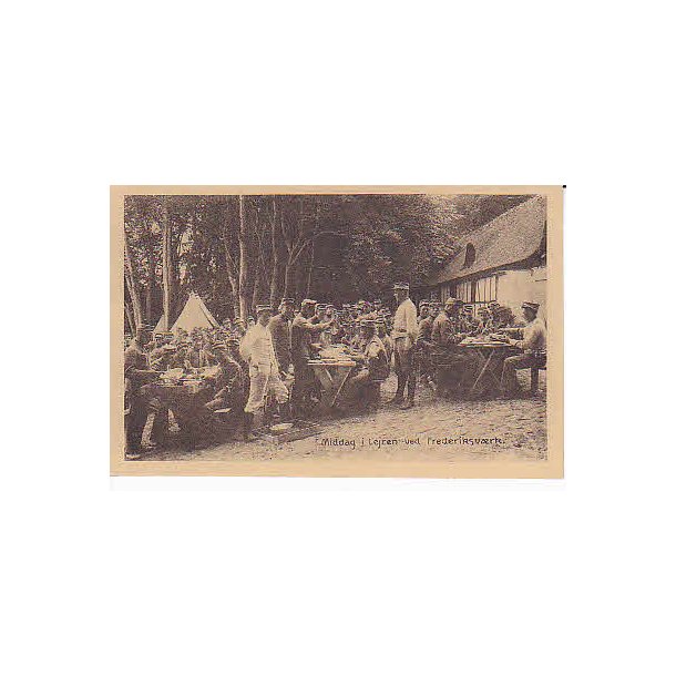 Middag i Lejren ved Frederiksvrk - A.J. 21910