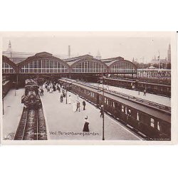 Ved personbanegaarden - K&oslash;benhavn - 698