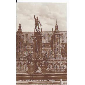 Frederiksborg Slot - Neptun Font&aelig;nen - B.M. 745