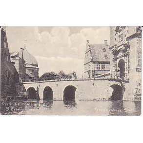 Frederiksborg Slot. Esbroen Parti fra Nordsj&aelig;lland