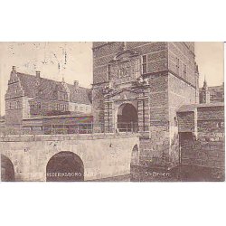 Frederiksborg Slot. med S Broen - K.P. Eneret