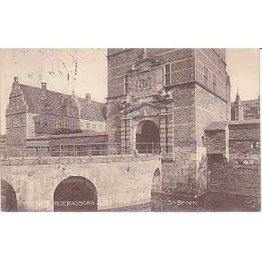 Frederiksborg Slot. med S Broen - K.P. Eneret