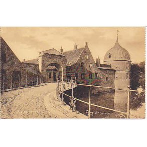 Frederiksborg Slot. med S Broen - K.P. Eneret 41