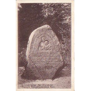 Mindesten for Grundtvigs Moder. S.B. 39696