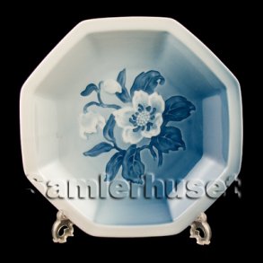 Julerose Kagefad Ottekantet