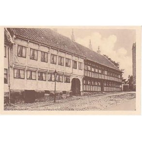 Kallundborg. Gamle huse i Adelgade.St. 13