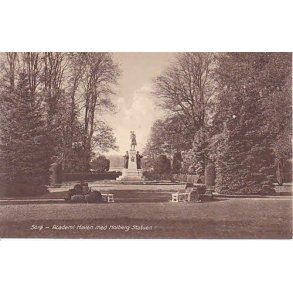 Sorø- Academi Haven med Holberg Statuen -C.P.