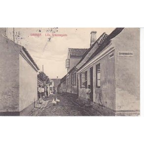 Drag&oslash;r- Lille Gr&oslash;nnegade -C.S. 3
