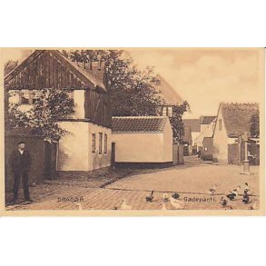 Drag&oslash;r - Gadeparti - C.S. 12713