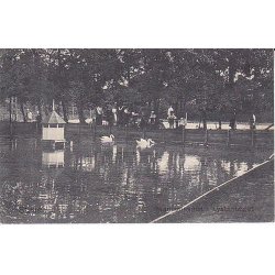 Svanedammen i Lystanl&aelig;get- Strue - P.A. 4614