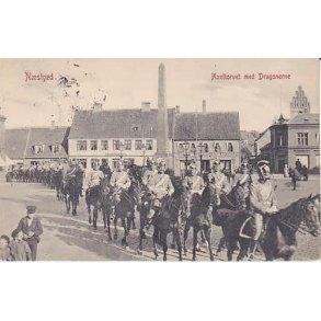 Næstved - Axeltorvet med Dragonerne - WKF 254