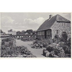 &Oslash;m Kloster - Klosterhuset og Klosterhaven. H.S.