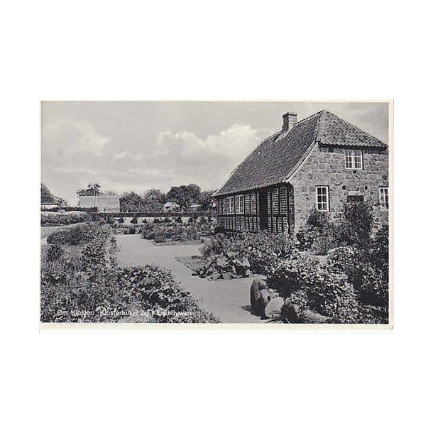 &Oslash;m Kloster - Klosterhuset og Klosterhaven. H.S.