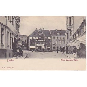 Randers - Niels Ebbesens Statue - St. 720