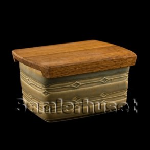 Rune Sm�rboks med Tr�l�g - Quistgaard Design.