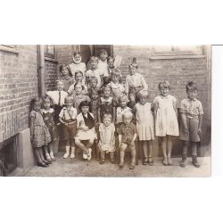 Brnene i Gaarden - Borups alle 221 - 1934