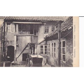 K�benhavn - Gammel gaard i Torvegade - F.B.590