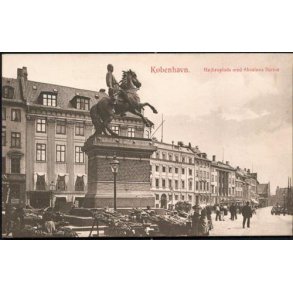 H&oslash;jbroplads med Absalons Statue - P.H. 13