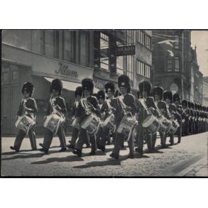 K&oslash;benhavn - Garden tr&aelig;kker op. P. 159