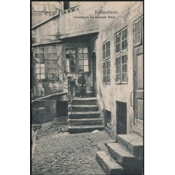 K&oslash;benhavn - Gaardparti fra Gammel M&oslash;nt - F.B.