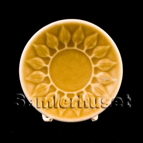 Relief Askeb�ger - Quistgaard Design.