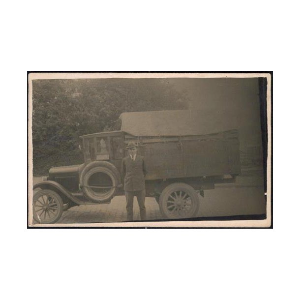 Fotokort Ukendt - Porcel&aelig;n - Fajance - Glas -