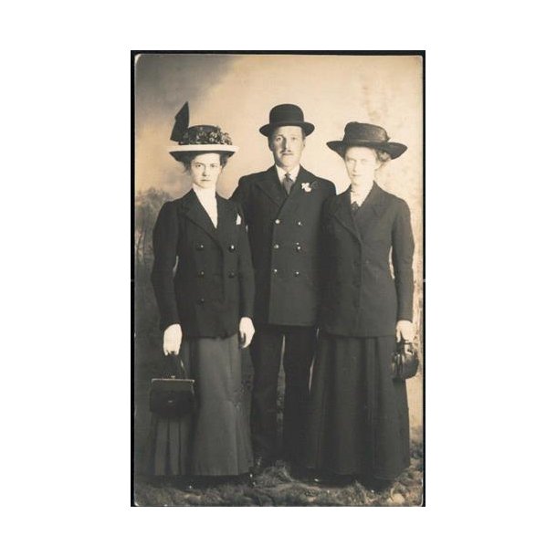 Fotokort Ukendt - Mathilde - Carl - Agnes - Brugt