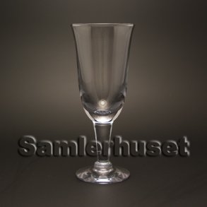 Hvid Klokke R&oslash;dvinsglas. H:201 mm.