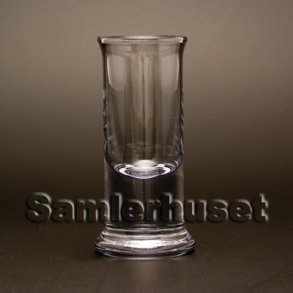 Nr. 5 lglas. H:155 mm.