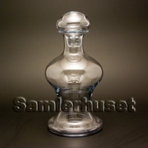 Tivoli Karaffel. Indhold ca. 0,8 l.