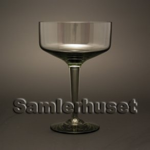 Largo Røg Dessertglas. H:152 mm.