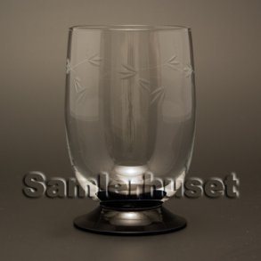 Ingrid Ølglas. H:120 mm.